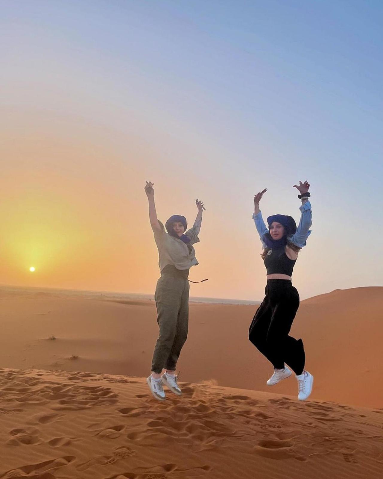 מרזאוגה Zahra Luxury Desert Camp מראה חיצוני תמונה